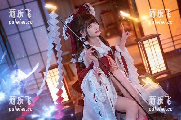 露儿大魔王 看厌了普通,来下载露儿大魔王的禁闭者娜恰写真,保证满分!